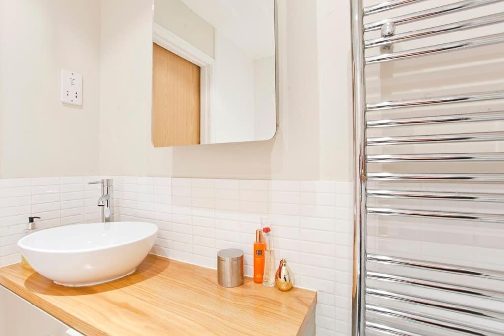 Walking Distance To Racecourse And City Centre York Extérieur photo