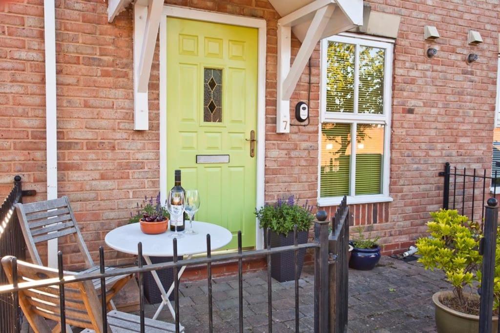 Walking Distance To Racecourse And City Centre York Extérieur photo